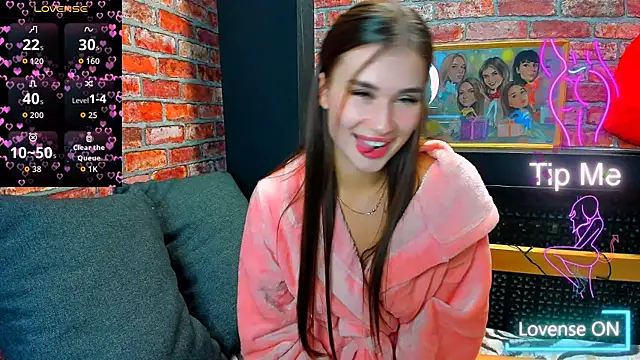 UrJoyy online show from November 8, 2025, 1:58 pm