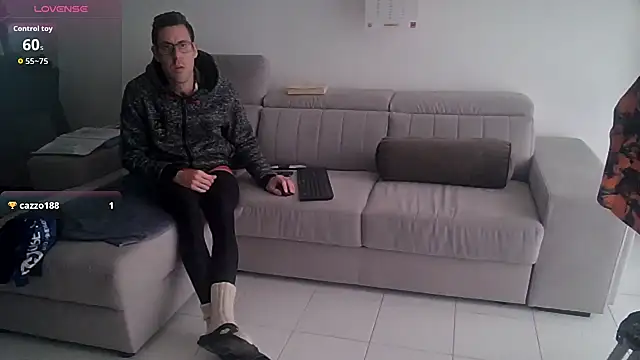 Snapshot of Meriozoro chatting on January 18, 2026, 3:04 pm Meriozoro online show from January 18, 2026, 3:04 pm