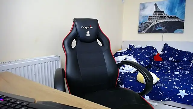 amydamarw online show from March 29, 2026, 7:32 am