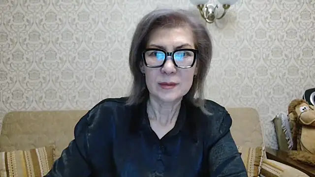 Snapshot of Elegant00Lady chatting on November 12, 2025, 2:21 pm Elegant00Lady online show from November 12, 2025, 2:21 pm