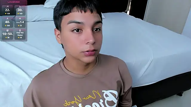 Seductivo jr online show from July 23, 2026, 3:04 am
