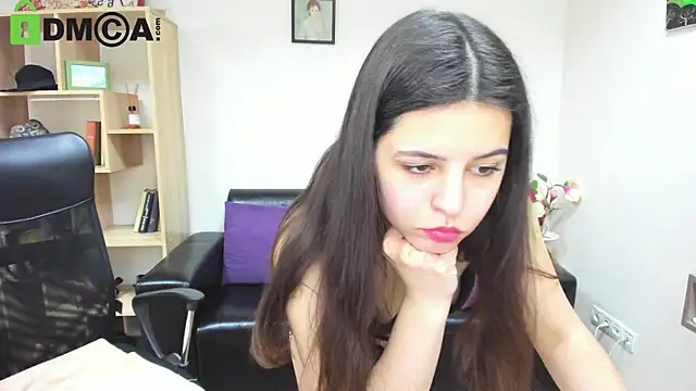 Molly Owens online show from February 26, 2025, 10:16 am