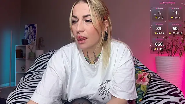 Tanya Acid online show from February 10, 2026, 9:47 pm