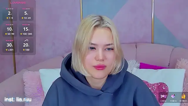 LIA KITTY online show from January 30, 2025, 6:46 am