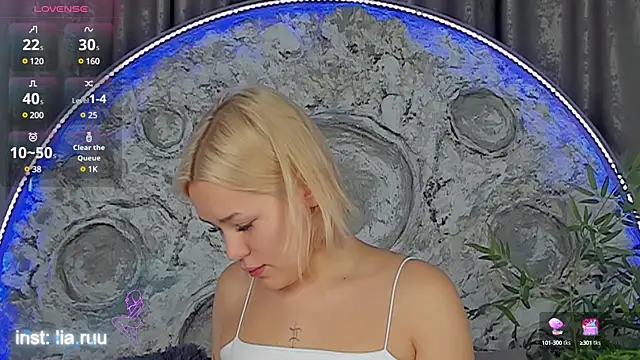 LIA KITTY online show from January 27, 2025, 7:03 am