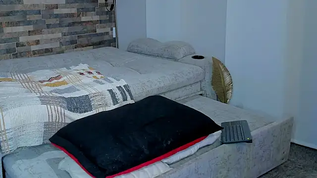 Snapshot of zaiin_diesel chatting on March 15, 2025, 10:03 am zaiin diesel online show from March 15, 2025, 10:03 am