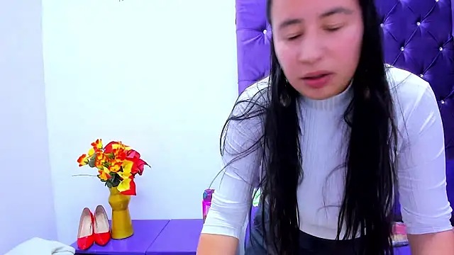 Snapshot of NaomyPrinces chatting on May 14, 2026, 2:47 pm NaomyPrinces online show from May 14, 2026, 2:47 pm