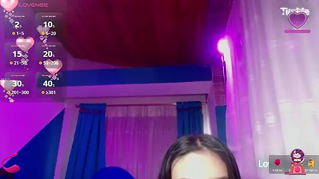 Snapshot of Hi_Marceline chatting on October 2, 2025, 8:12 pm Hi Marceline online show from October 2, 2025, 8:12 pm