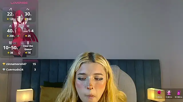 april bunnyy online show from February 15, 2025, 8:01 pm