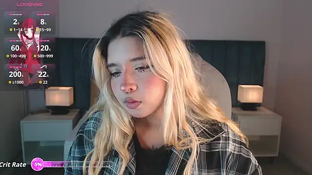 Snapshot of april_bunnyy chatting on October 16, 2025, 8:06 pm april bunnyy online show from October 16, 2025, 8:06 pm