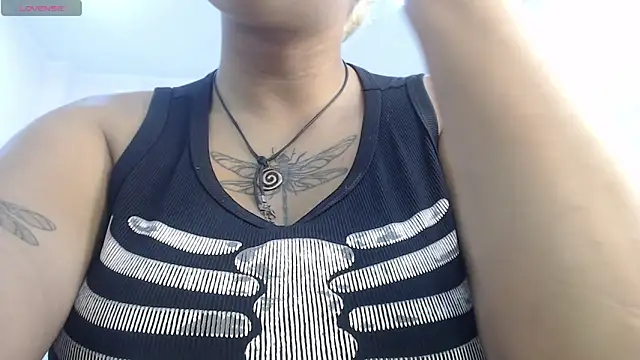 april bunnyy online show from May 26, 2026, 2:59 pm
