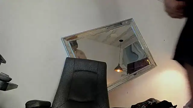 SbasTone Muscle online show from October 4, 2025, 2:07 pm