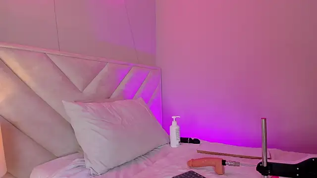  angela x online show from March 19, 2025, 3:40 pm