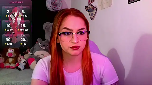 lucycherry   online show from October 10, 2025, 2:23 am