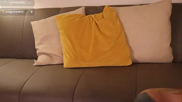 Snapshot of Daarlene chatting on February 2, 2026, 12:15 pm Daarlene online show from February 2, 2026, 12:15 pm