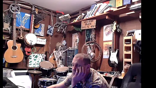 Snapshot of itsjameswebbscope chatting on September 25, 2025, 10:21 am itsjameswebbscope online show from September 25, 2025, 10:21 am