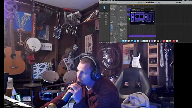 Snapshot of itsjameswebbscope chatting on October 14, 2025, 2:23 am itsjameswebbscope online show from October 14, 2025, 2:23 am