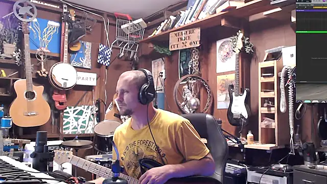 Snapshot of itsjameswebbscope chatting on October 6, 2025, 6:47 am itsjameswebbscope online show from October 6, 2025, 6:47 am