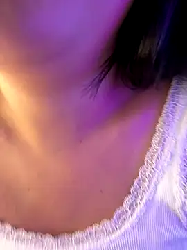 Snapshot of Maii_chan chatting on September 28, 2025, 5:58 am Maii chan online show from September 28, 2025, 5:58 am