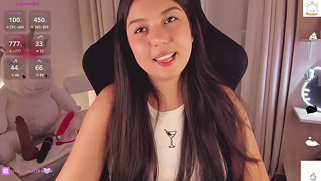 Snapshot of Maii_chan chatting on September 13, 2025, 12:10 am Maii chan online show from September 13, 2025, 12:10 am