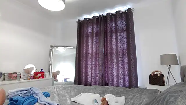 TanyaTaylor45 online show from March 7, 2026, 10:54 am