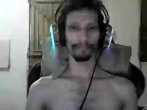 LucasMarcelo85 online show from January 10, 2025, 10:50 am