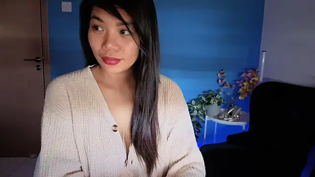 Snapshot of NaughtyMe chatting on October 9, 2025, 6:36 am NaughtyMe online show from October 9, 2025, 6:36 am