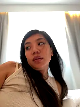 Snapshot of NaughtyMe chatting on September 24, 2025, 8:32 am NaughtyMe online show from September 24, 2025, 8:32 am