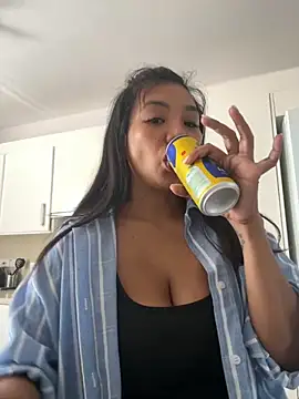 Snapshot of NaughtyMe chatting on September 15, 2025, 9:54 am NaughtyMe online show from September 15, 2025, 9:54 am