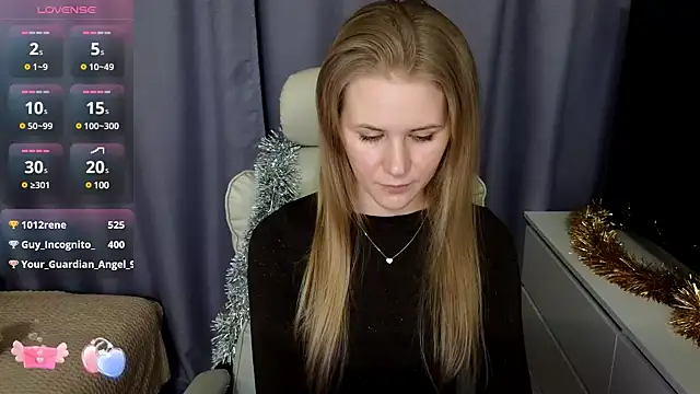 IsabelAllen online show from December 18, 2024, 2:49 pm