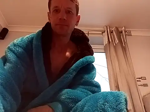 outdoorfun22 online show from April 4, 2026, 5:58 am