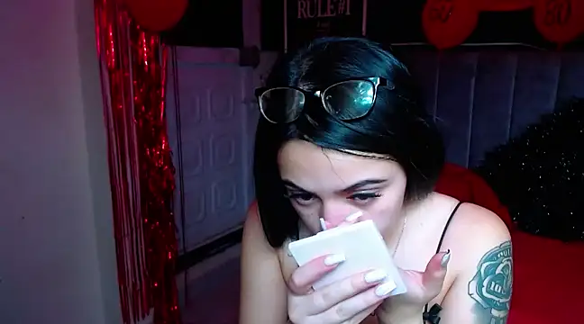 Violettasquirt online show from February 27, 2025, 9:25 pm
