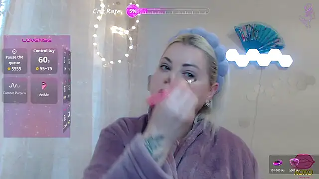 JewellKiss7 online show from November 22, 2025, 11:42 am