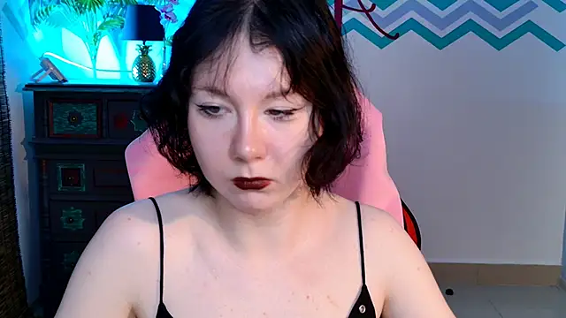 Snapshot of NancyMartinez chatting on October 7, 2025, 5:08 am NancyMartinez online show from October 7, 2025, 5:08 am