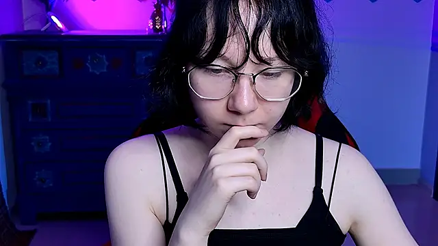 Snapshot of NancyMartinez chatting on October 28, 2025, 5:08 am NancyMartinez online show from October 28, 2025, 5:08 am