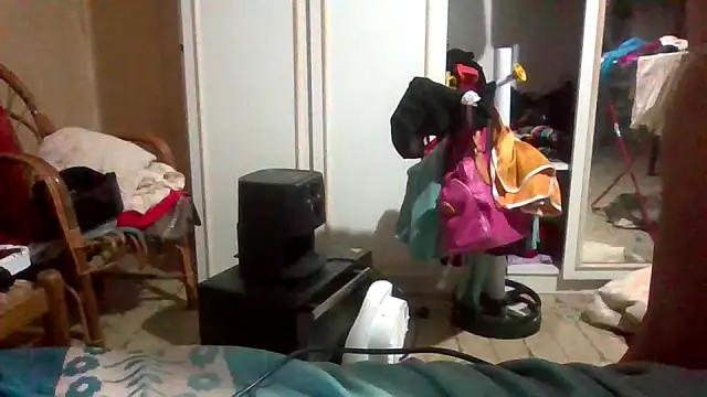 Snapshot of biuv chatting on September 25, 2025, 5:46 am biuv online show from September 25, 2025, 5:46 am