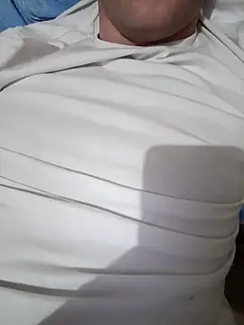 red red00 online show from March 14, 2025, 2:20 am