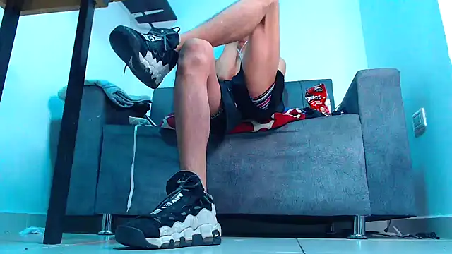 Snapshot of mastersmits chatting on October 31, 2025, 1:35 am mastersmits online show from October 31, 2025, 1:35 am