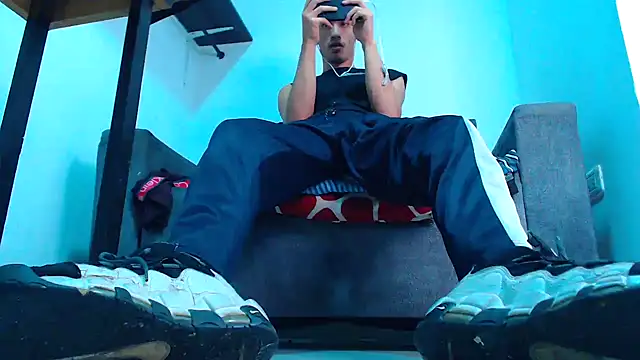 mastersmits online show from November 16, 2025, 12:37 am