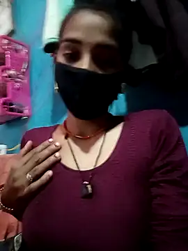 Snapshot of Poojashrma33 chatting on February 16, 2025, 7:26 am Poojashrma33 online show from February 16, 2025, 7:26 am