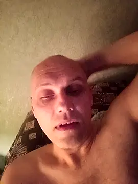 Snapshot of Pineapple04 chatting on October 23, 2025, 9:02 pm Pineapple04 online show from October 23, 2025, 9:02 pm