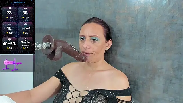 Snapshot of Issys_milf chatting on March 2, 2025, 12:25 pm Issys milf online show from March 2, 2025, 12:25 pm