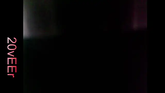 Snapshot of 20vEEr chatting on September 19, 2025, 12:03 am 20vEEr online show from September 19, 2025, 12:03 am