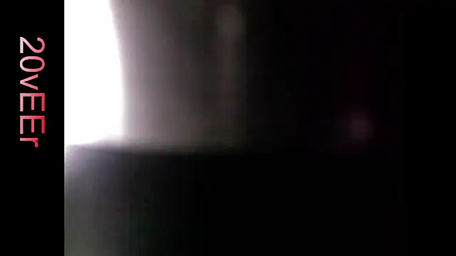 Snapshot of 20vEEr chatting on September 29, 2025, 8:47 pm 20vEEr online show from September 29, 2025, 8:47 pm