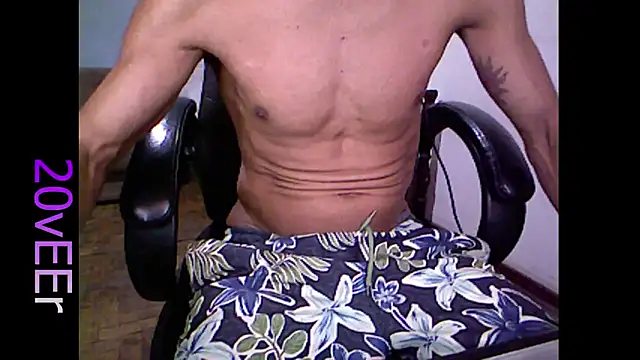 Snapshot of 20vEEr chatting on February 28, 2026, 8:30 pm 20vEEr online show from February 28, 2026, 8:30 pm