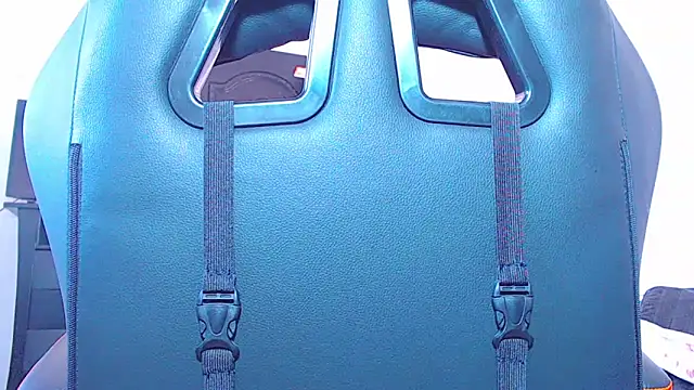 ADAM HOT online show from February 4, 2026, 9:21 pm