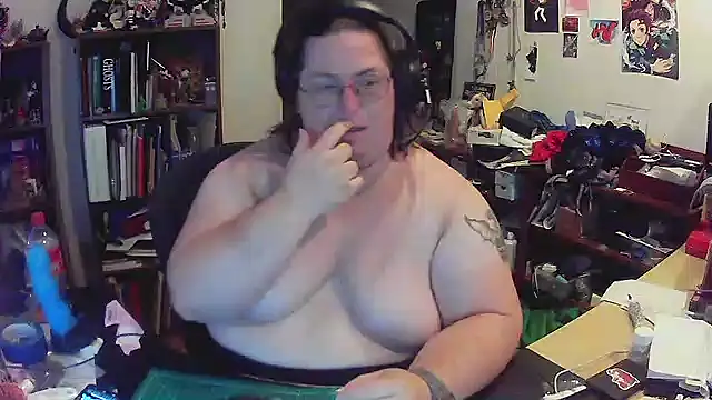 Snapshot of ShibariTurtleDuck chatting on September 9, 2025, 10:30 pm ShibariTurtleDuck online show from September 9, 2025, 10:30 pm