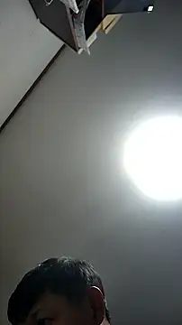 07YUKIO online show from April 18, 2026, 2:41 pm