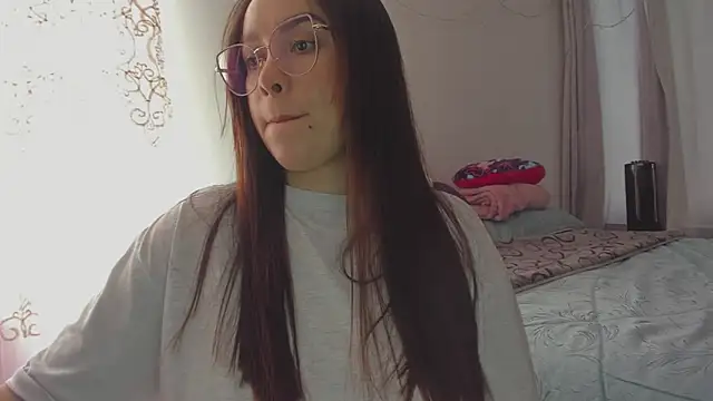 HARLEYNAPIER online show from April 14, 2026, 7:41 pm