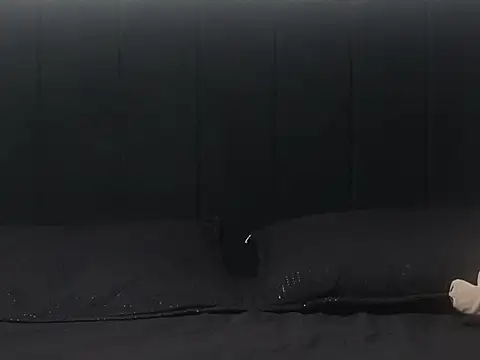 Hendry  online show from February 25, 2025, 3:20 am